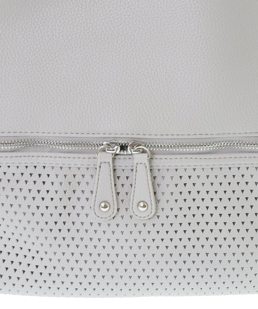 BKCGV26160 MK MICHEL KLEIN BAG(MK ミッシェルクラン バッグ) [2WAY/A4サイズ対応]パンチングデザイン変形トートバッグ ネイビー