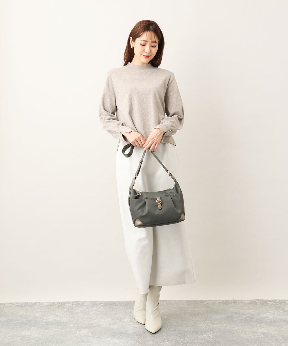 撥水加工]ナイロンスクエアショルダーバッグ(ショルダーバッグ) | MK MICHEL KLEIN BAG(MK ミッシェルクラン バッグ )｜イトキンオンラインストア