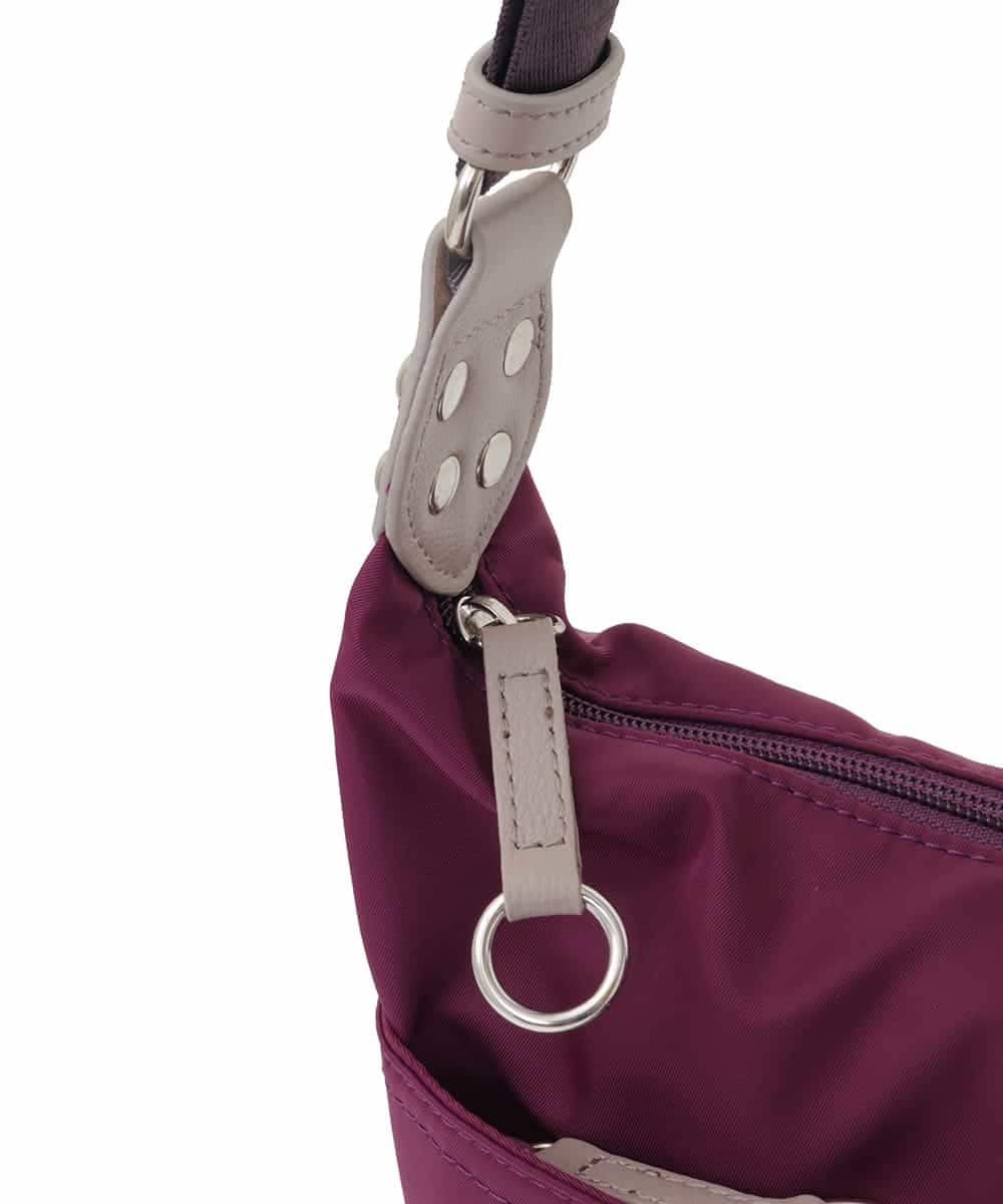 BKRAA81130 MK MICHEL KLEIN BAG(MK ミッシェルクラン バッグ) [撥水/500g以下の軽量]レザーポイントナイロンショルダーバッグ パープル×ベージュ