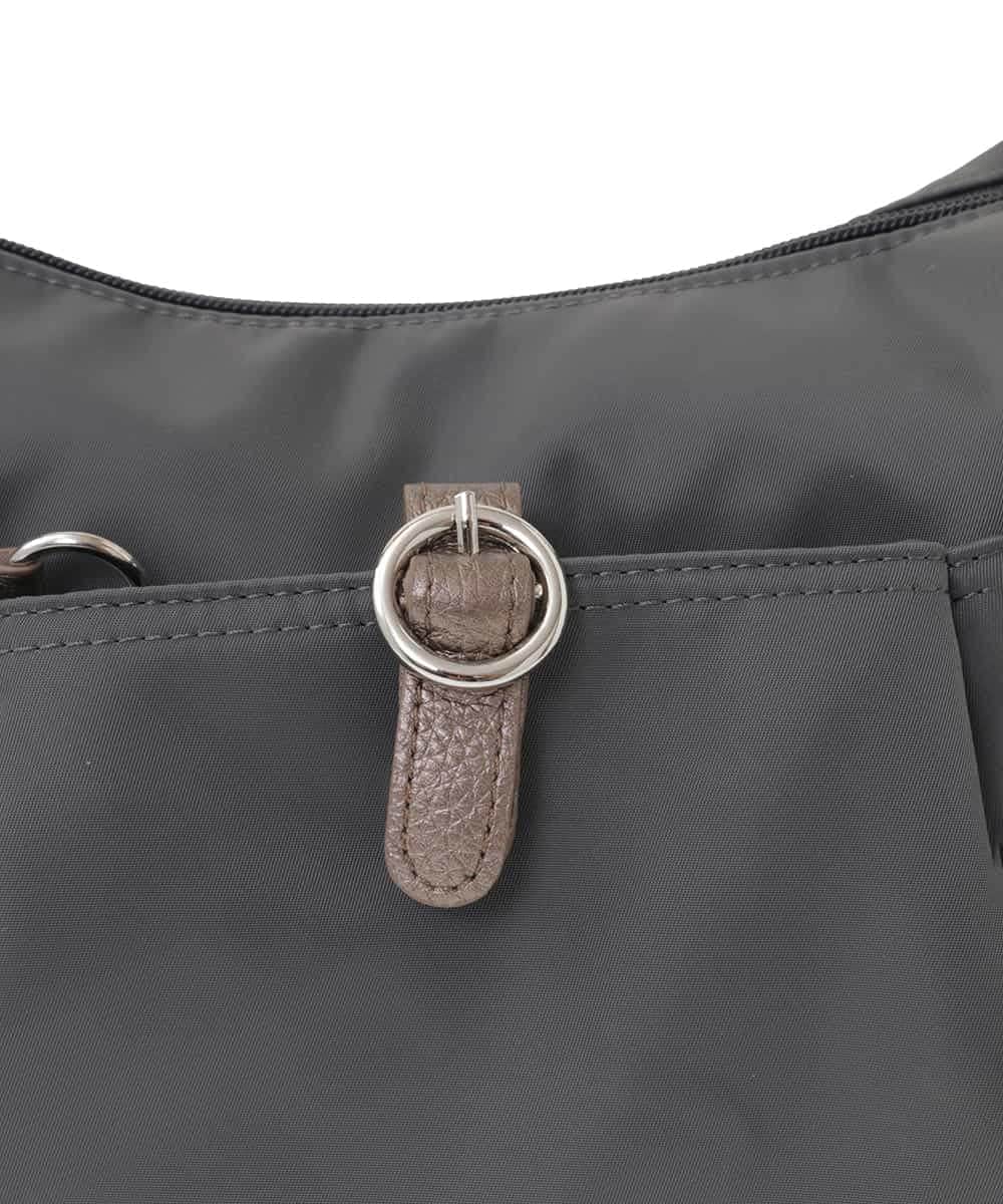 BKRAA81130 MK MICHEL KLEIN BAG(MK ミッシェルクラン バッグ) [撥水/500g以下の軽量]レザーポイントナイロンショルダーバッグ パープル×ベージュ