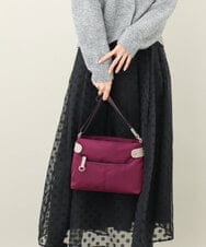 BKRAA91135 MK MICHEL KLEIN BAG(MK ミッシェルクラン バッグ) [撥水/500g以下の軽量]アクセントレザーコンパクトショルダーバッグ パープル×ベージュ