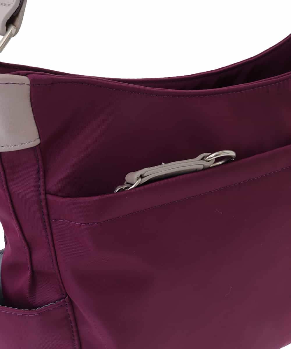BKRAA94150 MK MICHEL KLEIN BAG(MK ミッシェルクラン バッグ) [撥水/500g以下の軽量]アクセントレザーショルダーバッグ パープル×ベージュ