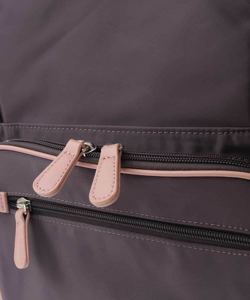 BKRAA96170 MK MICHEL KLEIN BAG(MK ミッシェルクラン バッグ) [撥水加工]スクエアデザインバックパック ブラウン×ピンク