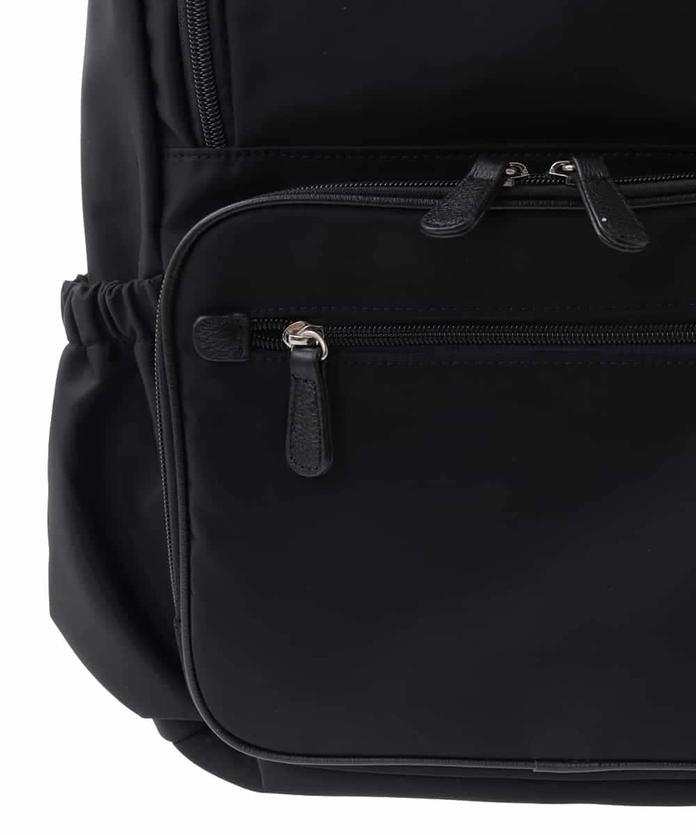 BKRAA96170 MK MICHEL KLEIN BAG(MK ミッシェルクラン バッグ) [撥水加工]スクエアデザインバックパック ブラウン×ピンク