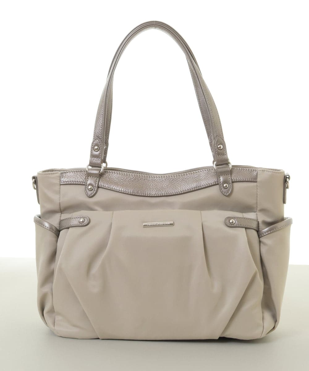 BKRAB31180 MK MICHEL KLEIN BAG(MK ミッシェルクラン バッグ) [2WAY/撥水加工]レザージョイントナイロントートバッグ オフホワイト