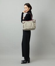 BKRAD31180 MK MICHEL KLEIN BAG(MK ミッシェルクラン バッグ) [撥水/2WAY]サイドポケットパイピングバッグ グレージュ×パープル