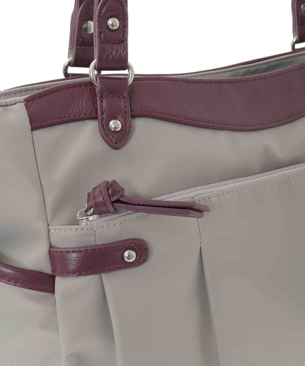 BKRAD31180 MK MICHEL KLEIN BAG(MK ミッシェルクラン バッグ) [撥水/2WAY]サイドポケットパイピングバッグ ベージュ×レッド