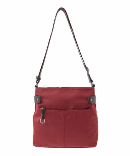 BKRAD90150 MK MICHEL KLEIN BAG [撥水/500g以下の軽量]アクセントレザースクエアショルダーバッグ
