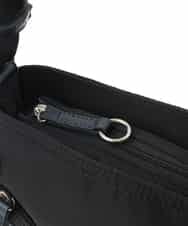 BKRAD91135 MK MICHEL KLEIN BAG(MK ミッシェルクラン バッグ) [撥水/500g以下の軽量]アクセントレザーコンパクトショルダーバッグ ブラック×ネイビー