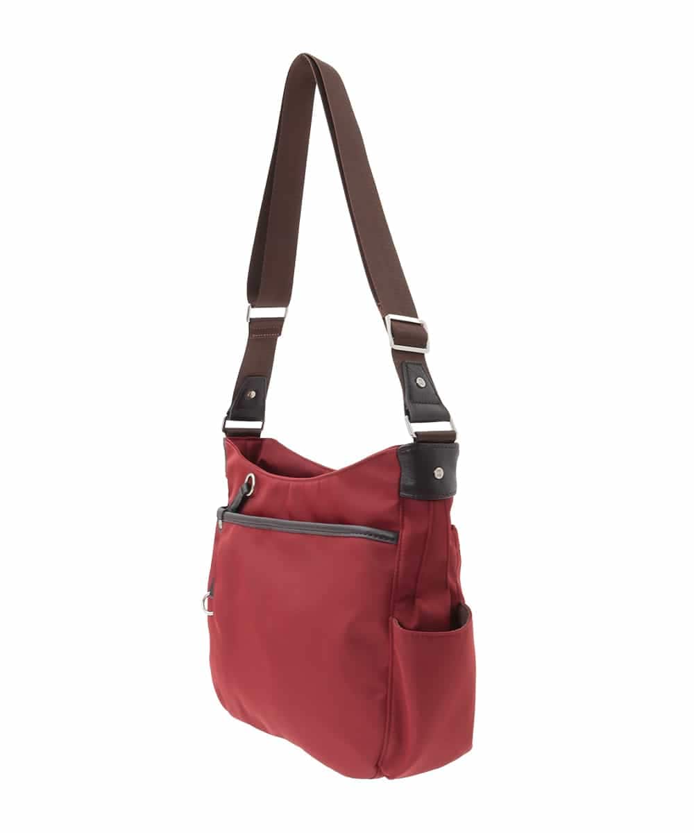 BKRAD94160 MK MICHEL KLEIN BAG(MK ミッシェルクラン バッグ) [撥水/500g以下の軽量]アクセントレザーショルダーバッグ レッド×ブラウン