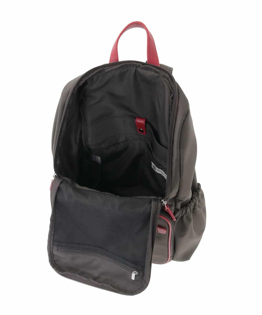 BKRAD96170 MK MICHEL KLEIN BAG(MK ミッシェルクラン バッグ) [撥水/A4収納可]スクエアデザインバックパック グレージュ×ベージュ