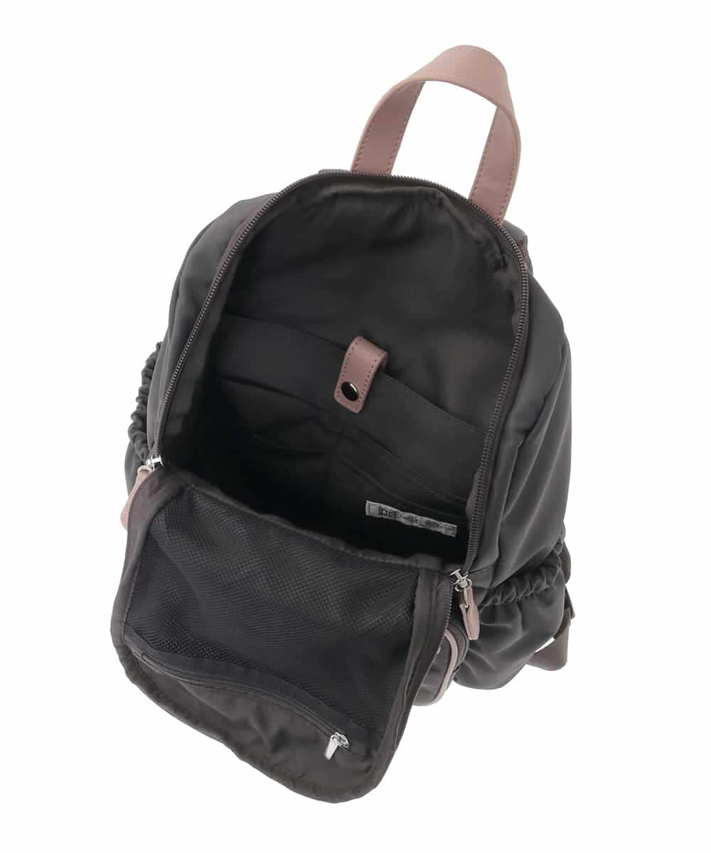 BKRAD97160 MK MICHEL KLEIN BAG(MK ミッシェルクラン バッグ) [撥水加工/軽量]スクエアデザインコンパクトリュック ブラウン×レッド