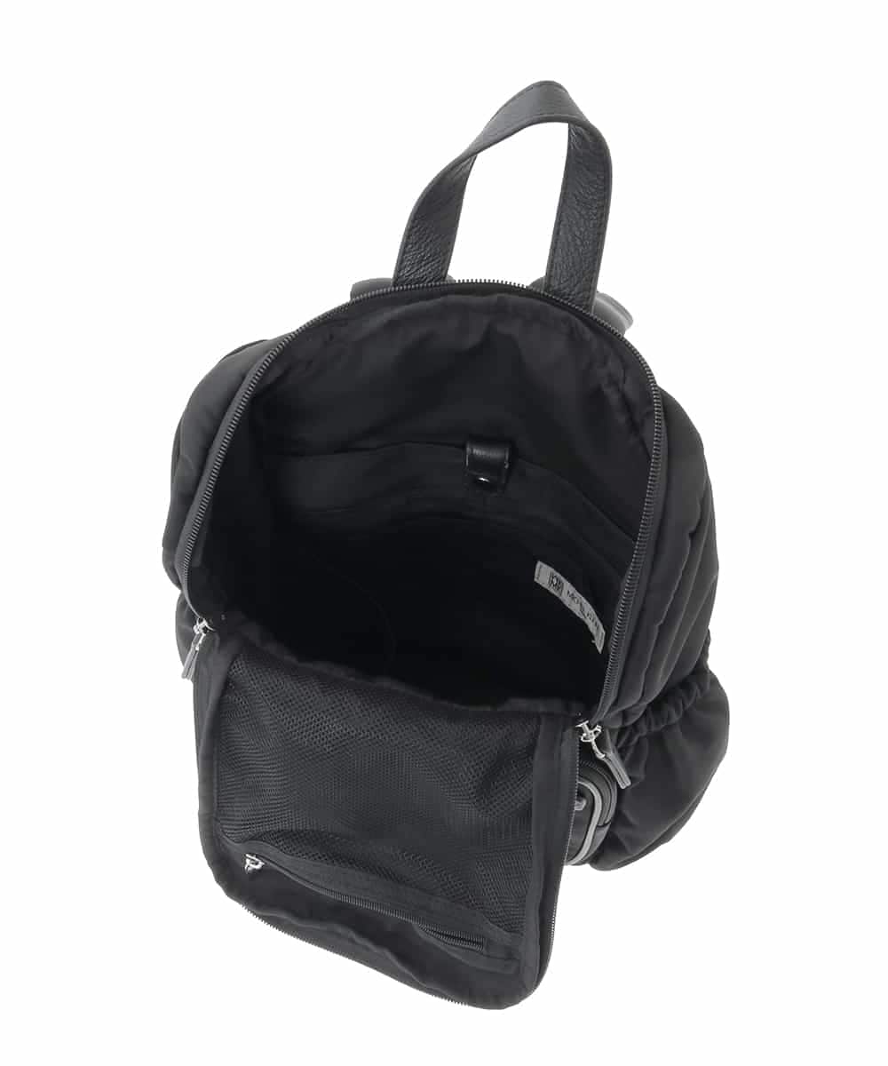 BKRAD97160 MK MICHEL KLEIN BAG(MK ミッシェルクラン バッグ) [撥水加工/軽量]スクエアデザインコンパクトリュック ブラウン×レッド
