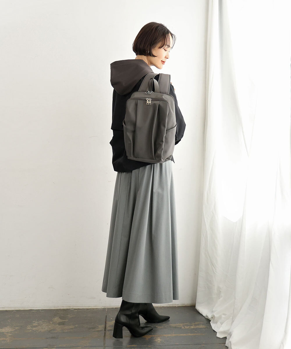 BKRAG02160 MK MICHEL KLEIN BAG(MK ミッシェルクラン バッグ) [15L/撥水/A4収納可]フロントタックデザインコンパクトリュック ライトブルー