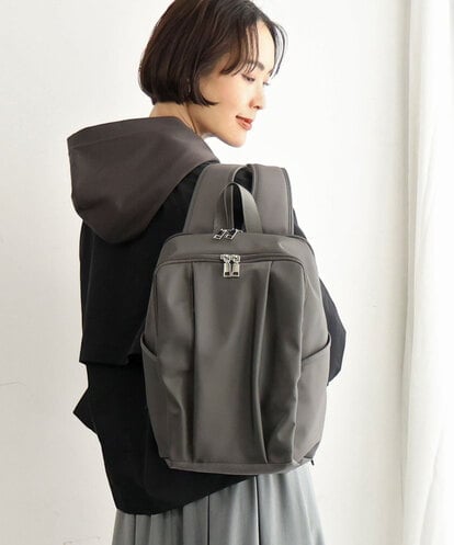BKRAG02160 MK MICHEL KLEIN BAG [15L/撥水/A4収納可]フロントタックデザインコンパクトリュック