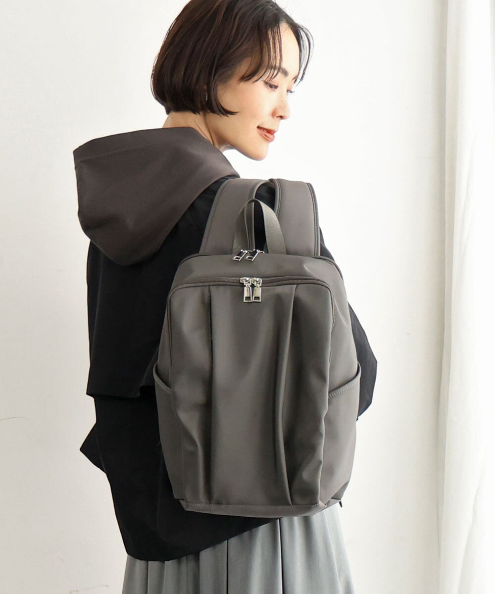 BKRAG02160 MK MICHEL KLEIN BAG(MK ミッシェルクラン バッグ) [15L/撥水/A4収納可]フロントタックデザインコンパクトリュック グレー