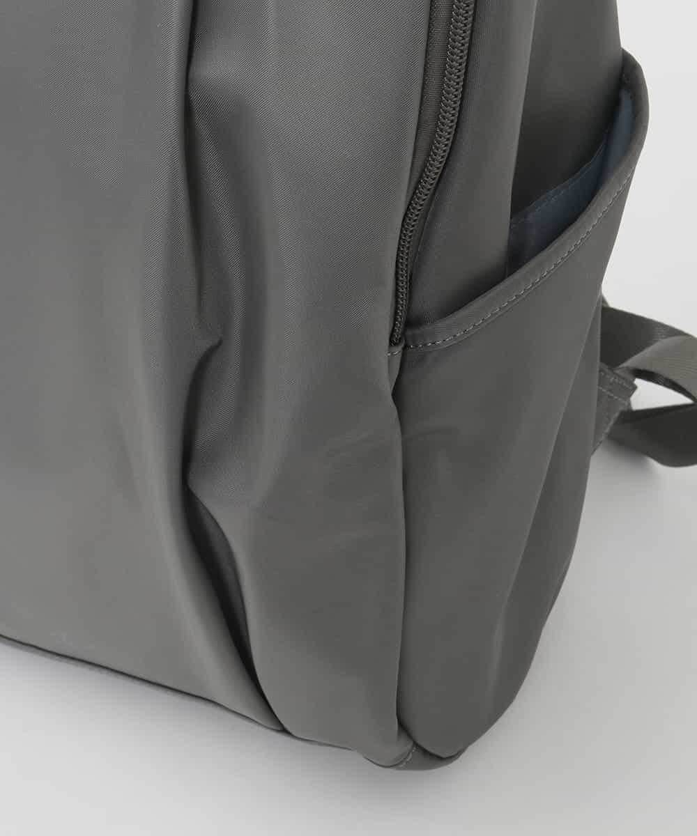 BKRAG03180 MK MICHEL KLEIN BAG(MK ミッシェルクラン バッグ) [23L/撥水/A4収納可]フロントタックデザインリュック グレー