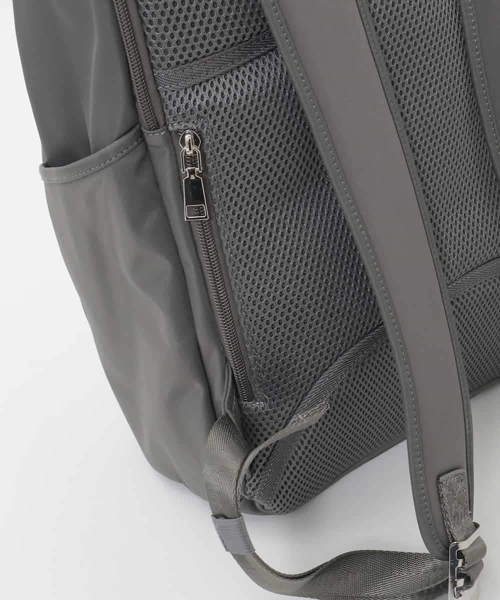 BKRAG03180 MK MICHEL KLEIN BAG(MK ミッシェルクラン バッグ) [23L/撥水/A4収納可]フロントタックデザインリュック グレー