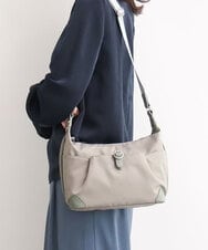 BKRAG81150 MK MICHEL KLEIN BAG(MK ミッシェルクラン バッグ) [撥水/軽量]レザーポイントナイロンショルダーバッグ ベージュ×グリーン