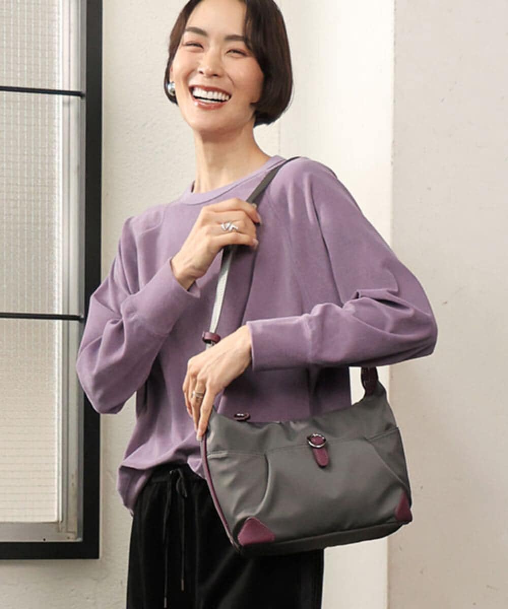 BKRAG81150 MK MICHEL KLEIN BAG [撥水/軽量]レザーポイントナイロンショルダーバッグ