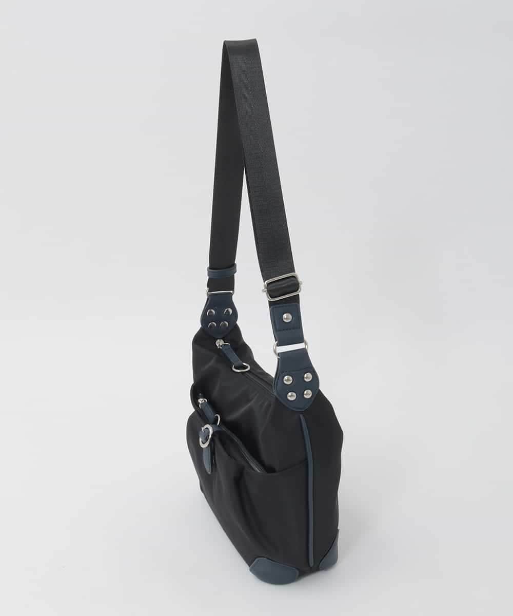 BKRAG81150 MK MICHEL KLEIN BAG(MK ミッシェルクラン バッグ) 【撥水/軽量】レザーポイントナイロンショルダーバッグ ホワイト