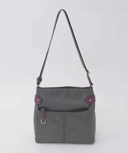 BKRAG90150 MK MICHEL KLEIN BAG 【撥水/軽量】アクセントレザースクエアショルダーバッグ