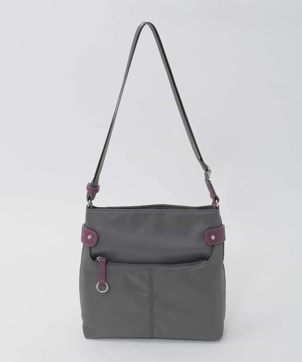 BKRAG90150 MK MICHEL KLEIN BAG(MK ミッシェルクラン バッグ) 【撥水/軽量】アクセントレザースクエアショルダーバッグ グレー