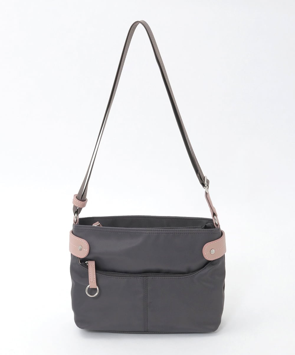 BKRAG91140 MK MICHEL KLEIN BAG(MK ミッシェルクラン バッグ) [撥水/軽量]アクセントレザーコンパクトショルダーバッグ ベージュ×グリーン