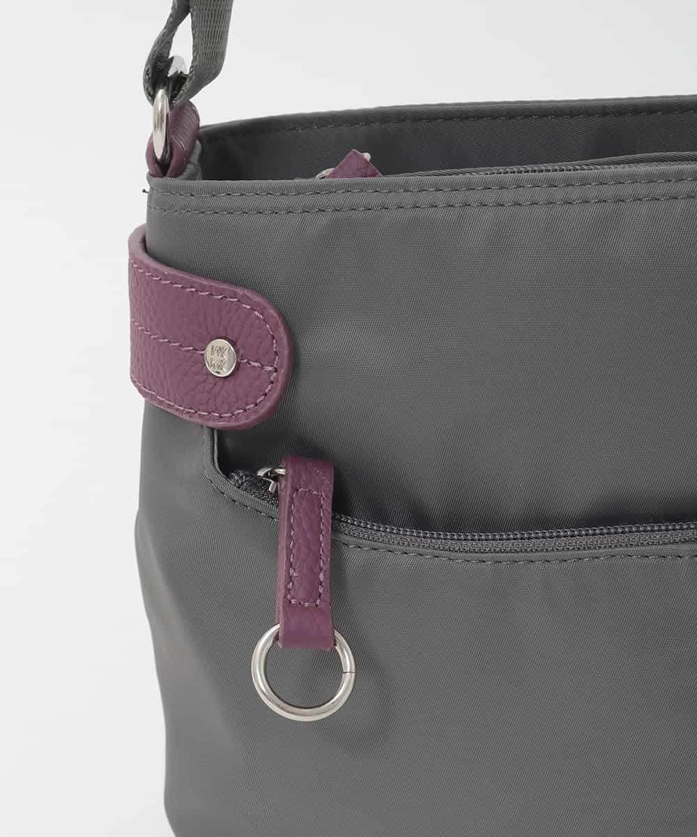BKRAG91140 MK MICHEL KLEIN BAG(MK ミッシェルクラン バッグ) 【撥水/軽量】アクセントレザーコンパクトショルダーバッグ グリーン
