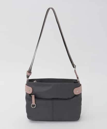 BKRAG91140 MK MICHEL KLEIN BAG 【撥水/軽量】アクセントレザーコンパクトショルダーバッグ