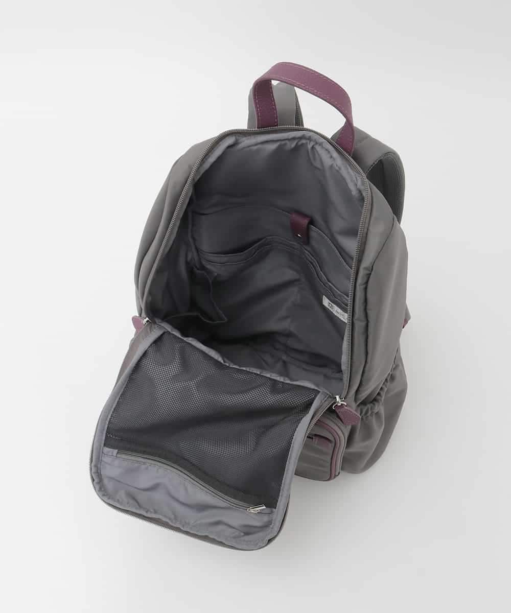 BKRAG96170 MK MICHEL KLEIN BAG(MK ミッシェルクラン バッグ) [撥水/A4収納可]多機能ポケットパイピングデザインリュック グレー