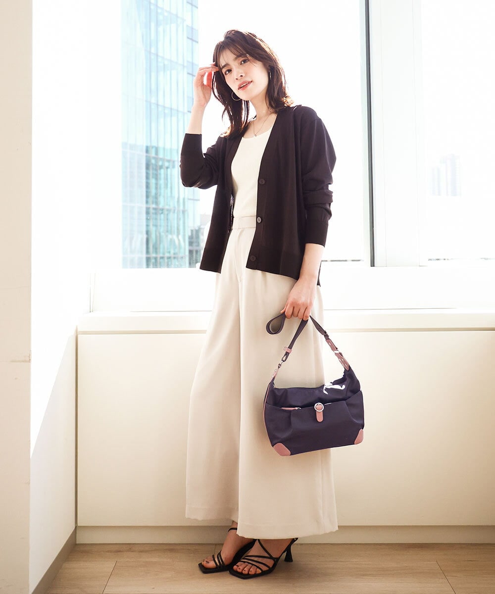 BKRGA81140 MK MICHEL KLEIN BAG(MK ミッシェルクラン バッグ) [撥水/500g以下の軽量]レザーポイントナイロンショルダーバッグ ブラウン×ピンク