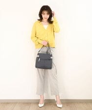 BKRGA90150 MK MICHEL KLEIN BAG(MK ミッシェルクラン バッグ) [撥水/500g以下の軽量]アクセントレザースクエアショルダーバッグ ブラウン×ピンク
