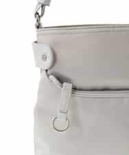 BKRGA91135 MK MICHEL KLEIN BAG(MK ミッシェルクラン バッグ) [撥水/500g以下の軽量]アクセントレザーコンパクトショルダーバッグ ブラウン×レッド