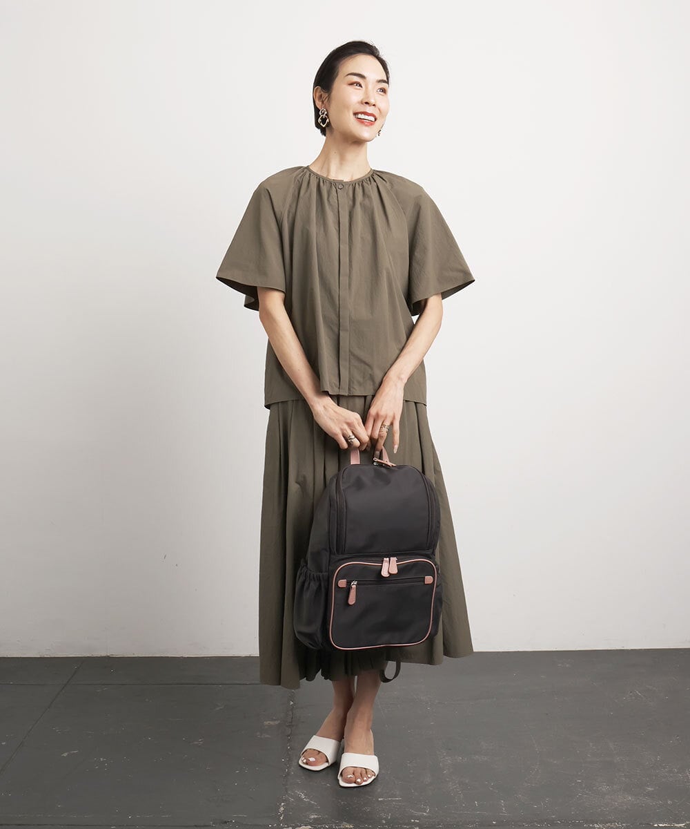 BKRGA96170 MK MICHEL KLEIN BAG(MK ミッシェルクラン バッグ) [撥水加工/A4収納]スクエアデザインバックパック ブラック