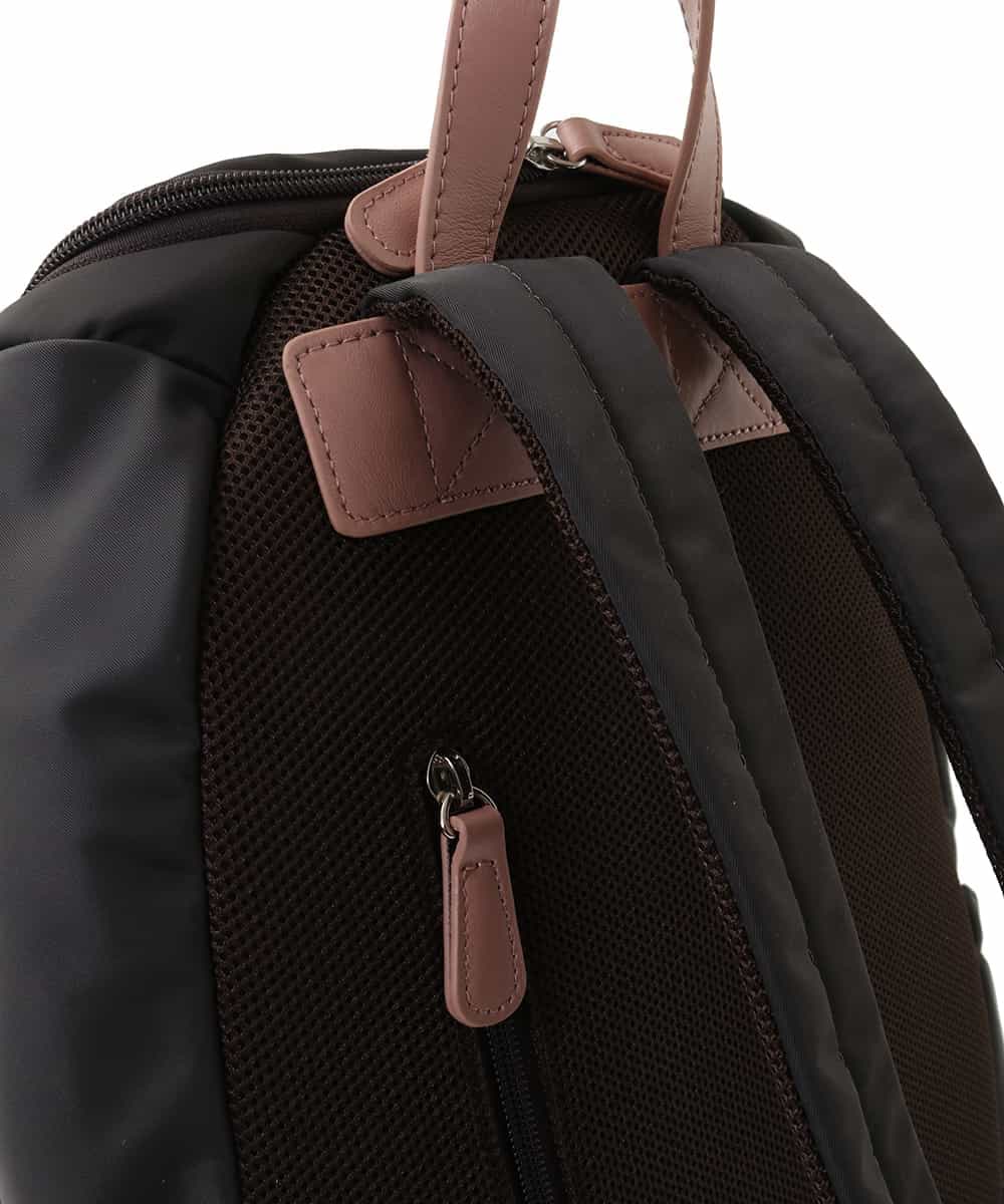 BKRGA96170 MK MICHEL KLEIN BAG(MK ミッシェルクラン バッグ) [撥水加工/A4収納]スクエアデザインバックパック ブラック