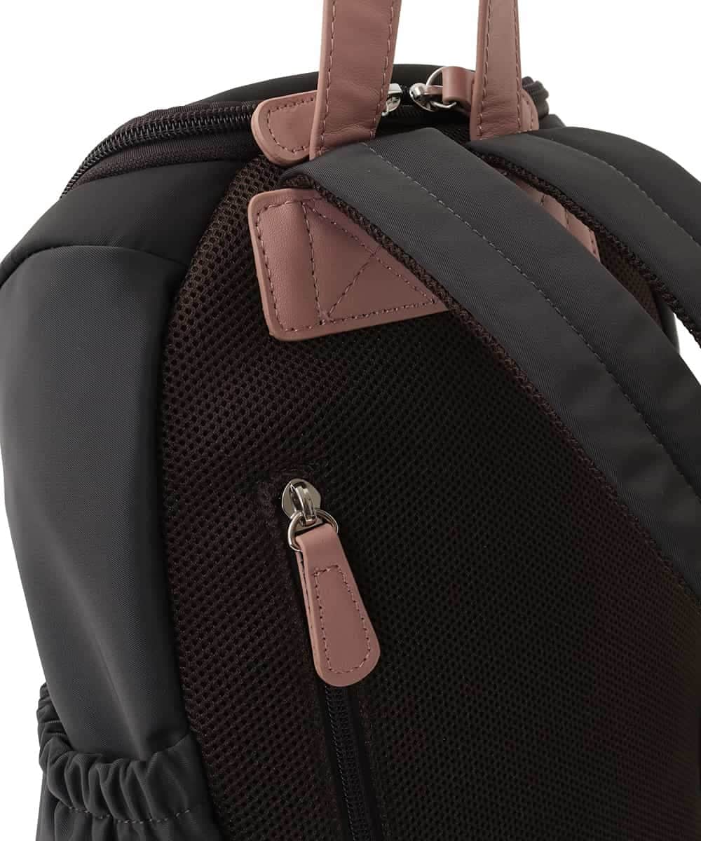 BKRGA97160 MK MICHEL KLEIN BAG(MK ミッシェルクラン バッグ) [撥水加工/軽量]スクエアデザインコンパクトリュック パープル