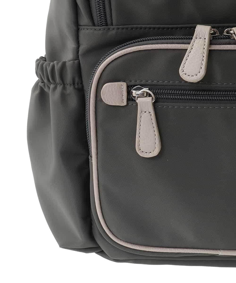 BKRGA97160 MK MICHEL KLEIN BAG(MK ミッシェルクラン バッグ) [撥水加工/軽量]スクエアデザインコンパクトリュック パープル