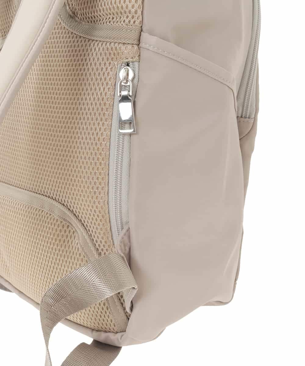 BKRGD02160 MK MICHEL KLEIN BAG(MK ミッシェルクラン バッグ) [撥水]フロントタックコンパクトリュック オフホワイト