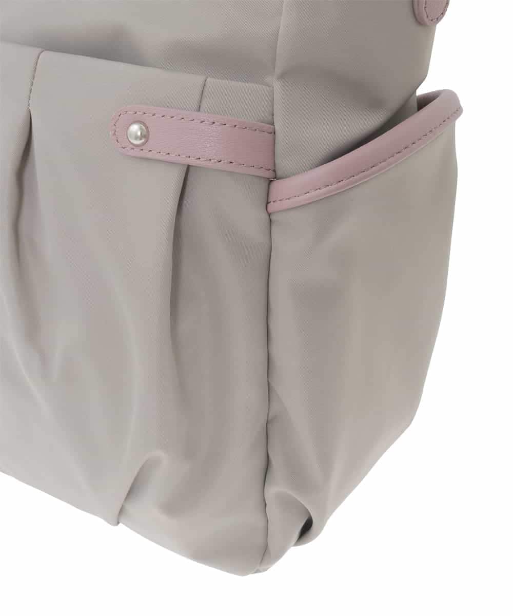 BKRGD31180 MK MICHEL KLEIN BAG(MK ミッシェルクラン バッグ) [撥水/2WAY/A4収納可]サイドポケットパイピングバッグ ライトグレー×ピンク