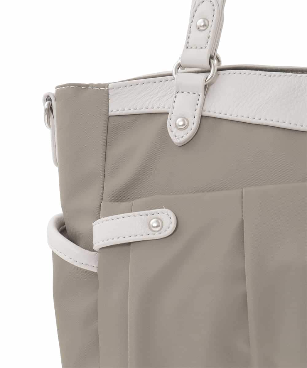 BKRGD31180 MK MICHEL KLEIN BAG(MK ミッシェルクラン バッグ) [撥水/2WAY/A4収納可]サイドポケットパイピングバッグ ライトグレー×ピンク