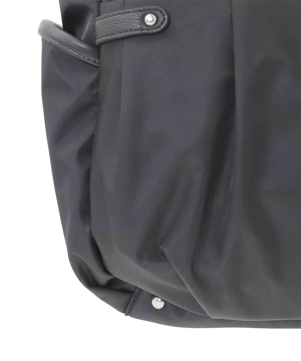 BKRGD31180 MK MICHEL KLEIN BAG(MK ミッシェルクラン バッグ) [撥水/2WAY/A4収納可]サイドポケットパイピングバッグ ライトグレー×ピンク