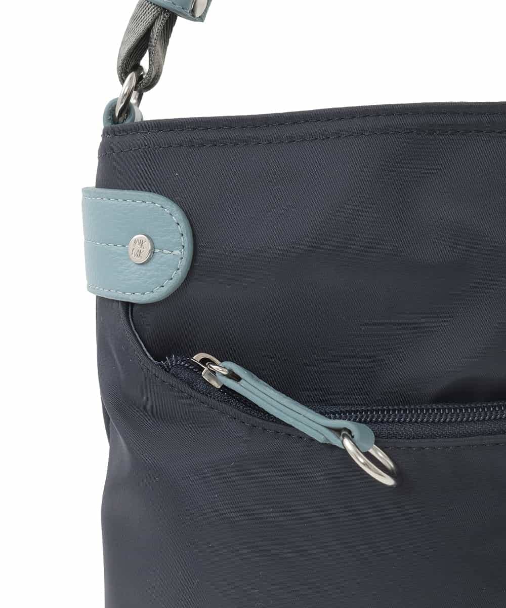 BKRGD91135 MK MICHEL KLEIN BAG(MK ミッシェルクラン バッグ) [撥水/軽量]アクセントレザーコンパクトショルダーバッグ ベージュ×オレンジ