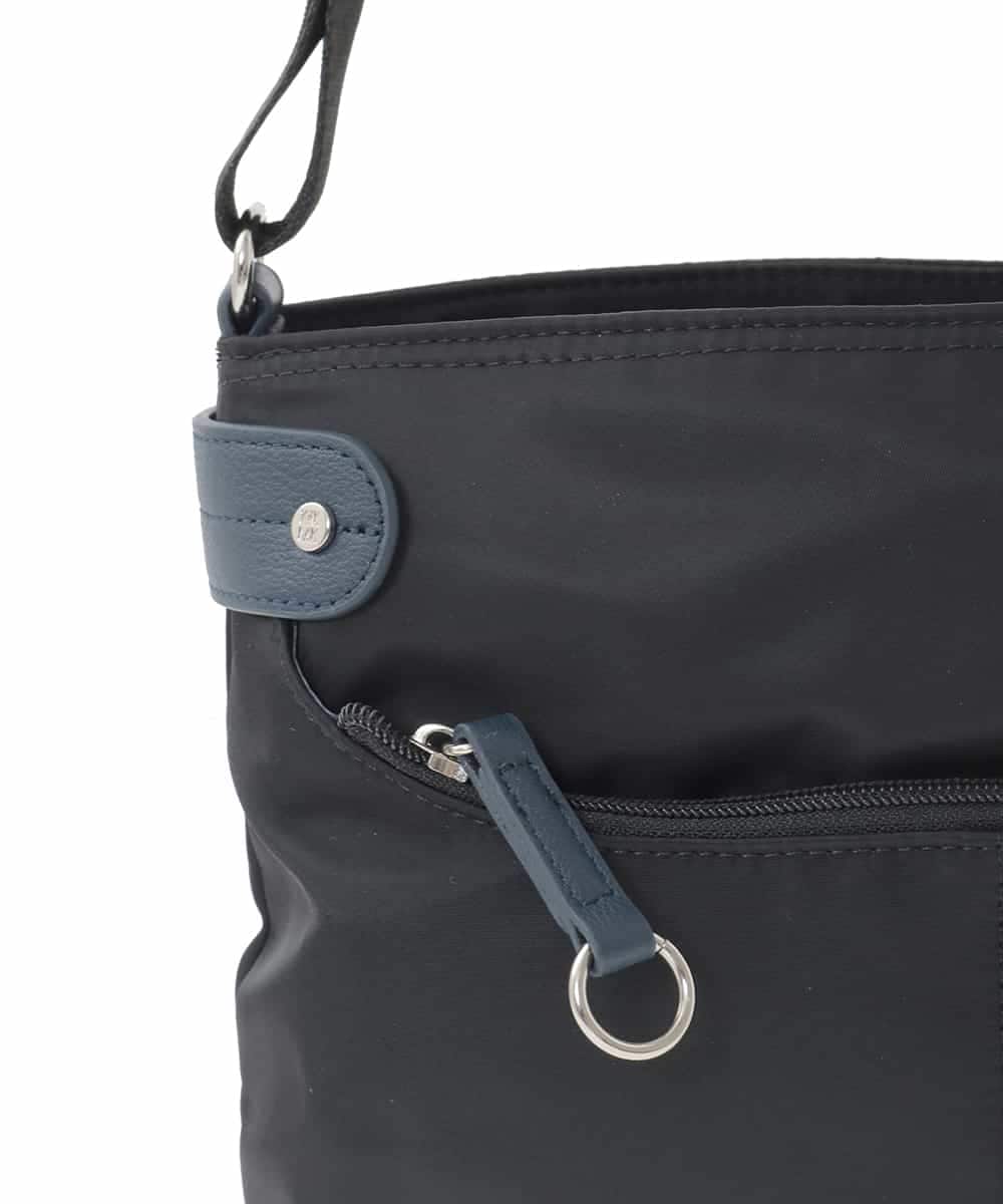 BKRGD91135 MK MICHEL KLEIN BAG(MK ミッシェルクラン バッグ) [撥水/軽量]アクセントレザーコンパクトショルダーバッグ ベージュ×オレンジ