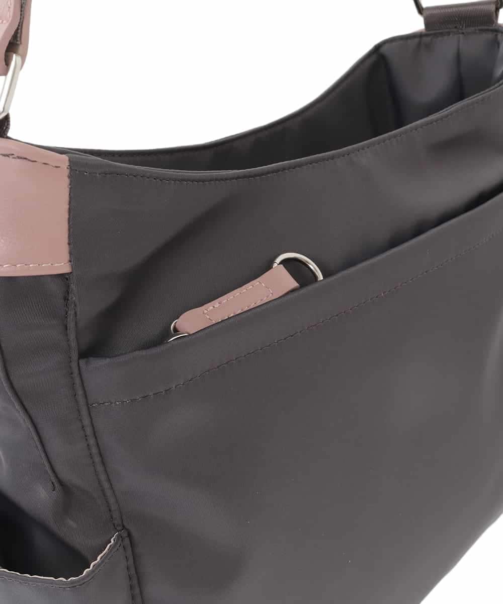 BKRGD94160 MK MICHEL KLEIN BAG(MK ミッシェルクラン バッグ) [撥水/軽量]アクセントレザーショルダーバッグ ブラウン×ピンク