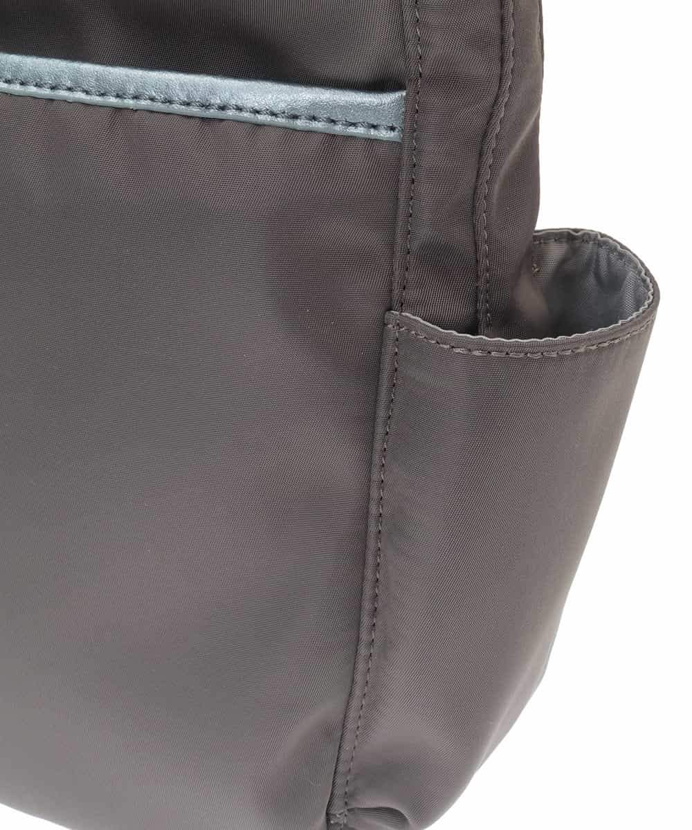 BKRGJ94120 MK MICHEL KLEIN BAG(MK ミッシェルクラン バッグ) 【撥水】ナイロンショルダーバッグ グレー×グリーン