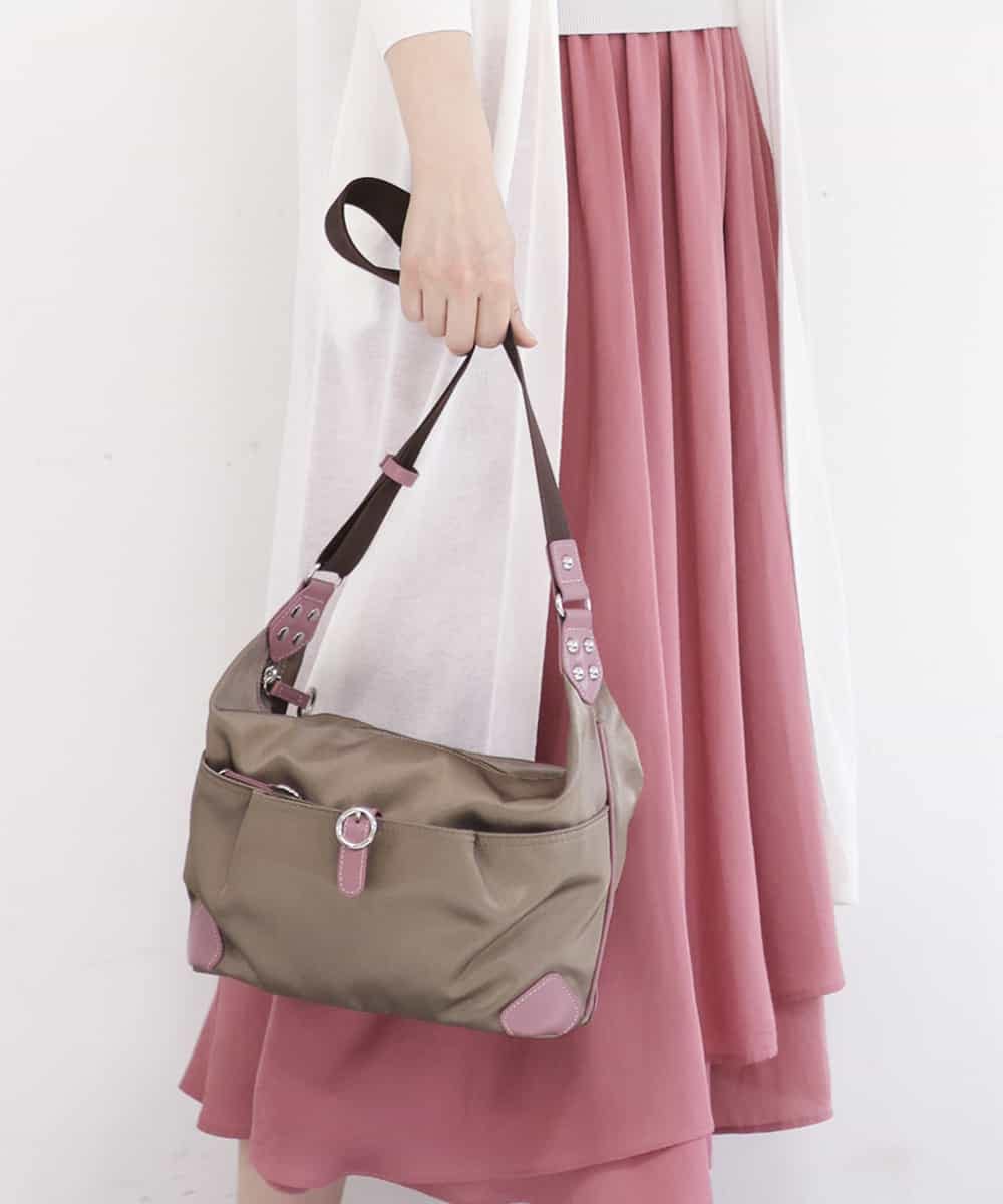 Mk Michel Klein Bag Mk ミッシェルクラン バッグ 撥水 バックルデザインショルダーバッグ イトキンオンラインストア Mk Michel Klein Bag Mk ミッシェルクラン バッグ 撥水 バックルデザインショルダーバッグ イトキンオンラインストア