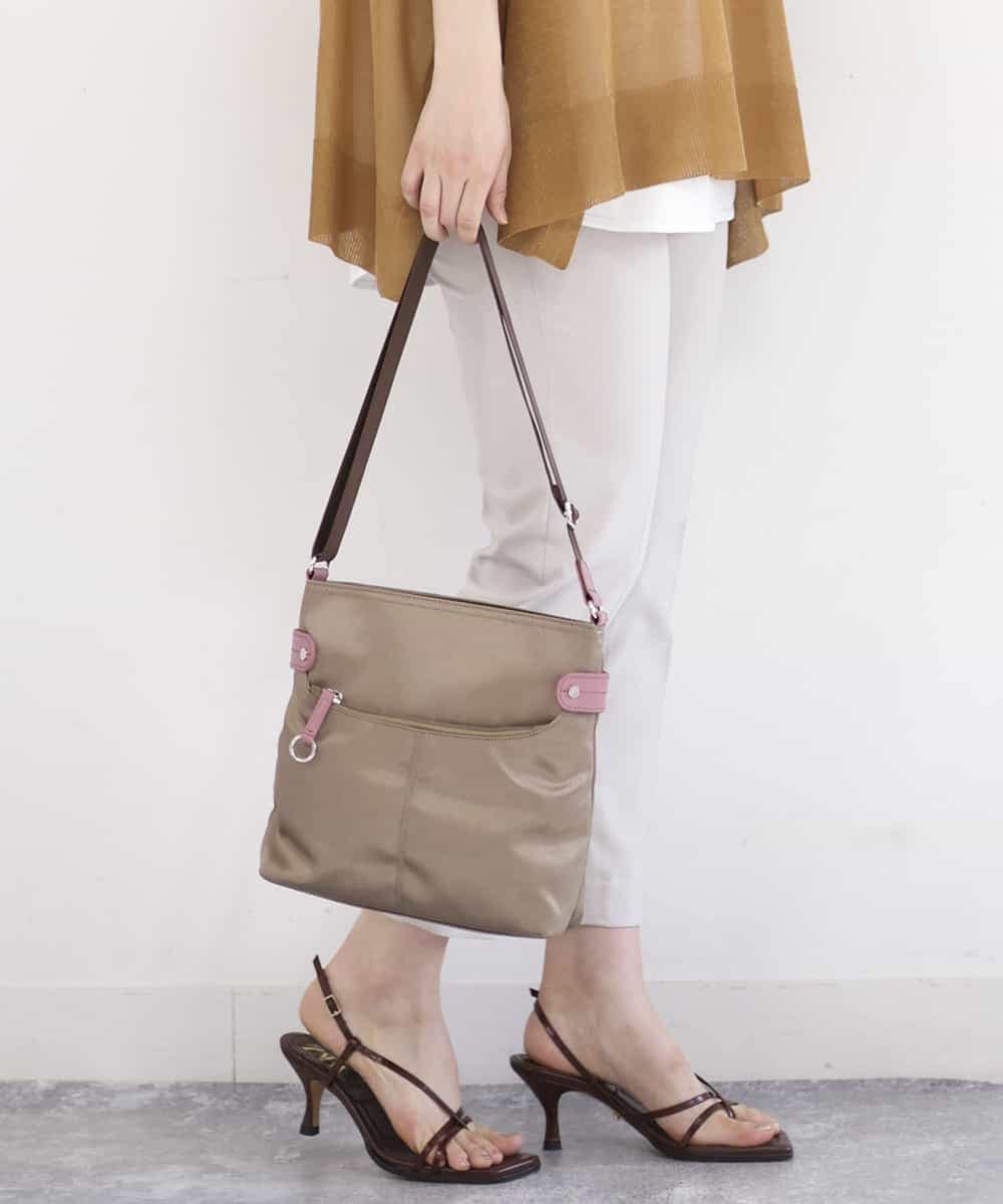 Mk Michel Klein Bag Mk ミッシェルクラン バッグ 撥水 ナイロンスクエアショルダー イトキンオンラインストア Mk Michel Klein Bag Mk ミッシェルクラン バッグ 撥水 ナイロンスクエアショルダー イトキンオンラインストア