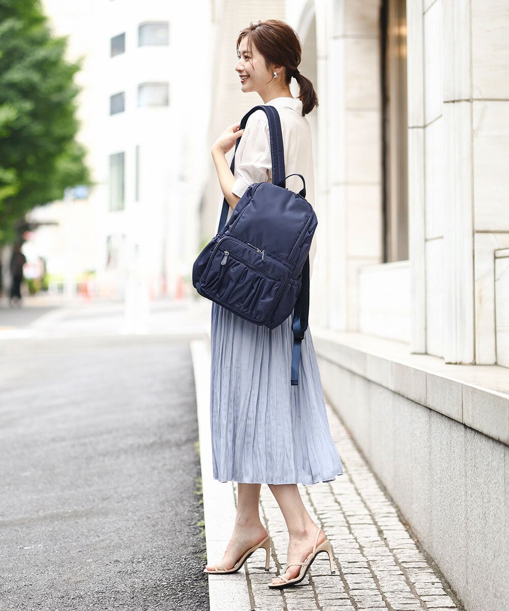 BKRGV41150 MK MICHEL KLEIN BAG(MK ミッシェルクラン バッグ) ギャザープリーツデザインリュック ネイビー