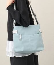 BKRGV90140 MK MICHEL KLEIN BAG(MK ミッシェルクラン バッグ) [撥水/500g以下の軽量]アクセントレザースクエアショルダーバッグ サックス×シルバー